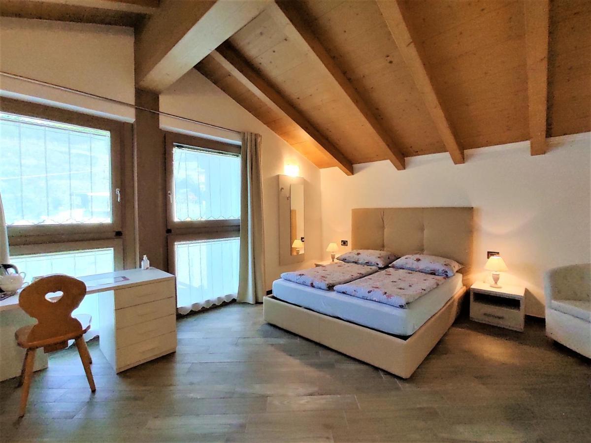 B&B Il Germoglio Castione Andevenno Bagian luar foto