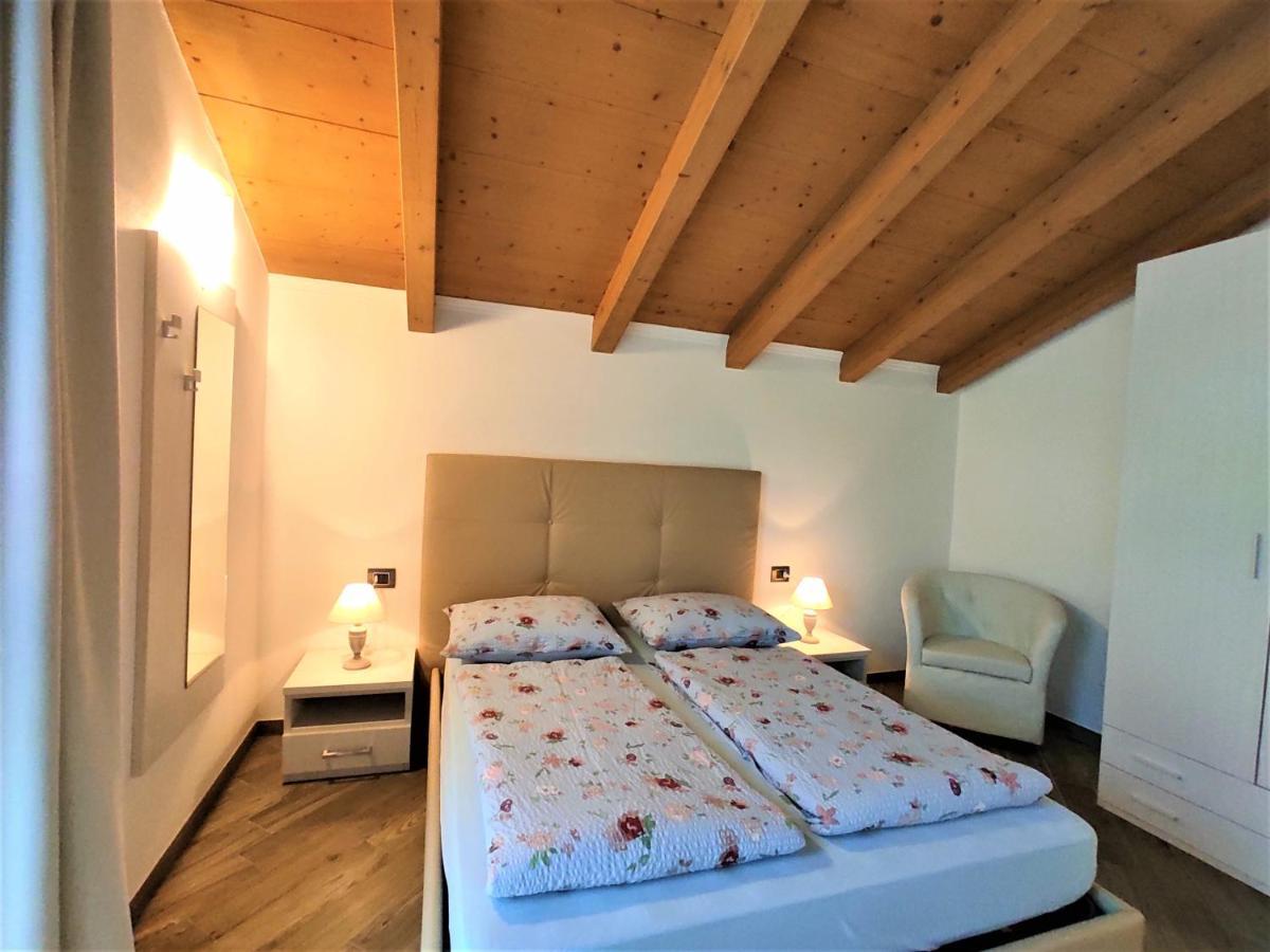B&B Il Germoglio Castione Andevenno Bagian luar foto