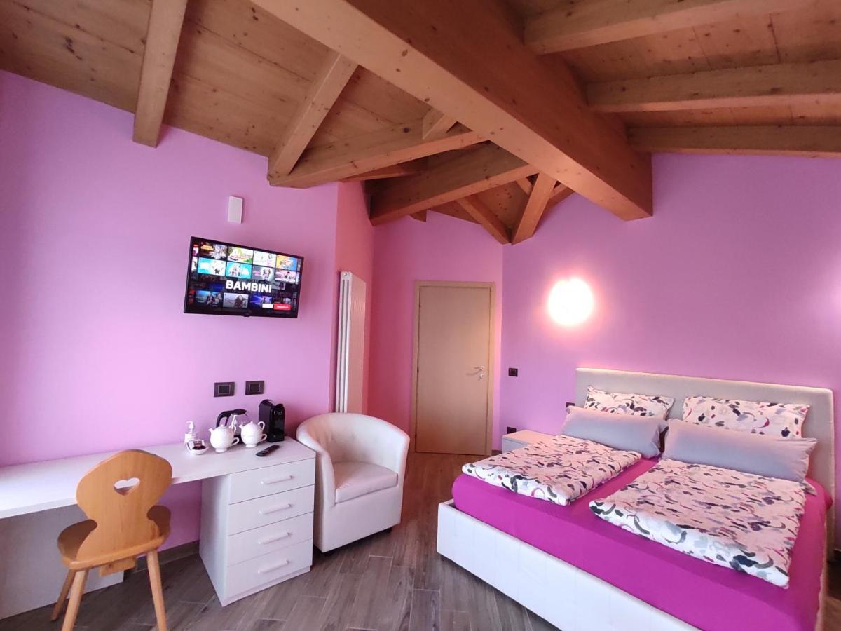 B&B Il Germoglio Castione Andevenno Bagian luar foto
